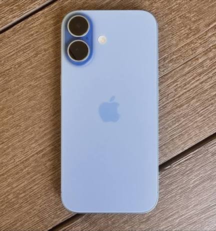IPHONE 17